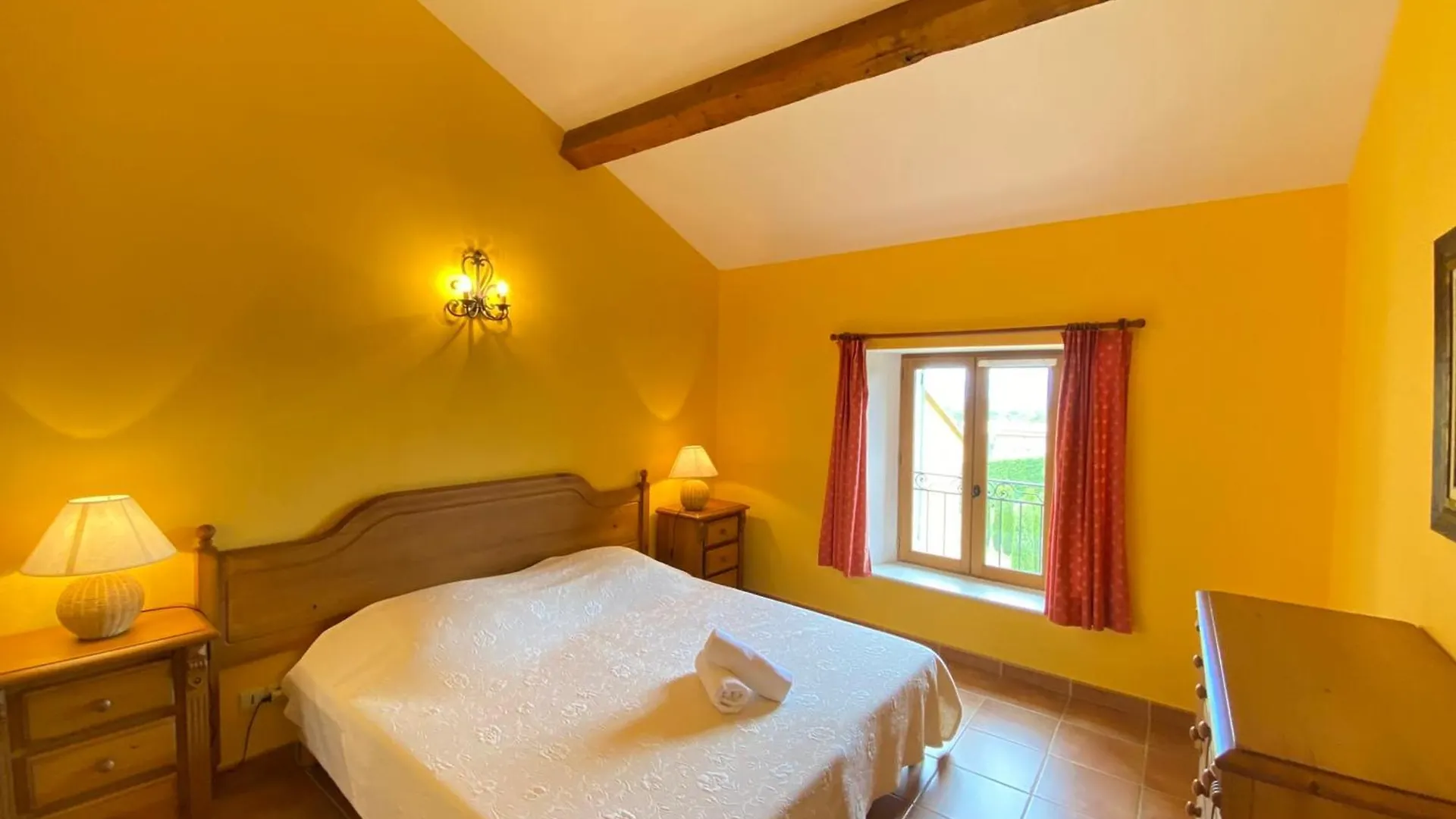 04B8 Beautiful T3 In The Heart Of Lavender - Pool Apartment Brunet 0*,  France